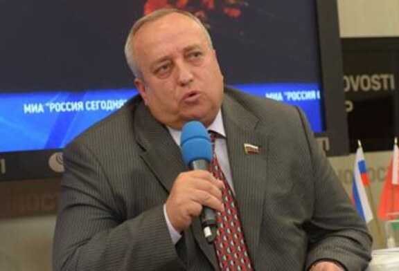 Клинцевич заявил, что украинская армия занимается самоуничтожением