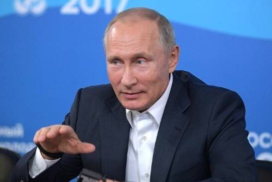 Владимир Путин предложил подумать о платной медицине