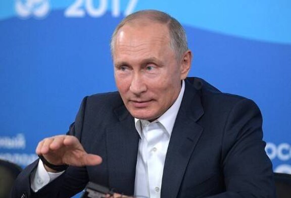 Владимир Путин предложил подумать о платной медицине