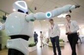 Исчезающие профессии: кого в России роботы оставят без работы