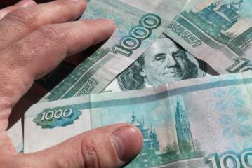 Опрос: россияне считают, что семью обеспечивать должен мужчина