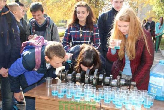 В Кировском транспортном техникуме студенты на посвящении пили «тосол»