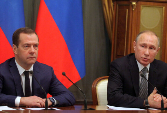Бизнесмены пожаловались Путину на Медведева из-за новых сборов