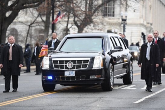 Неизвестный пытался с матом и непристойными жестами подрезать кортеж Трампа