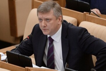 Вяткин рассказал об обсуждении введения дактилоскопии для иностранцев