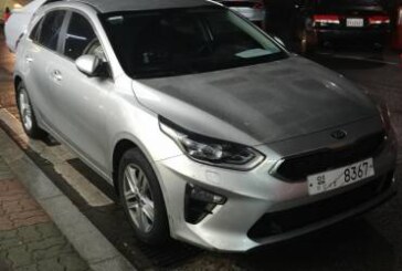 У нас появились свежие фото KIA cee’d совсем без камуфляжа