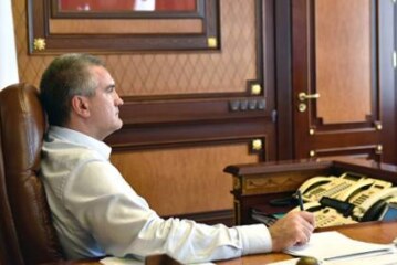 Аксенов прокомментировал слухи о своей отставке