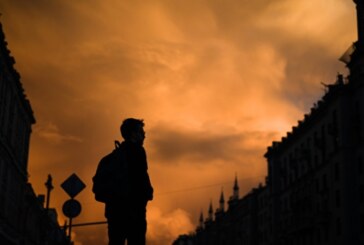 Росгидромет назвал возможную причину неприятного запаха в Москве