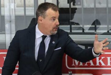 Тренер сборной Швеции по хоккею назвал Россию фаворитом Олимпиады