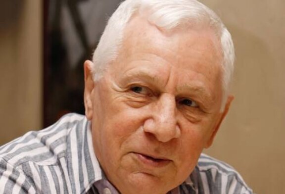 Оксфорд выбрал слово года, Тополь объяснил: это не «бунт молодежи»