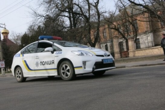 «По талону на 20 л заправляют четыре патрульные машины»