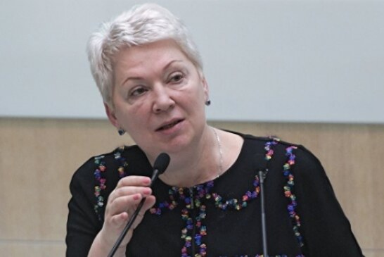 Васильева призвала больше заниматься воспитанием детей