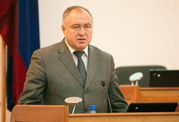 Медведев освободил Луковникова от должности замглавы Росжелдора