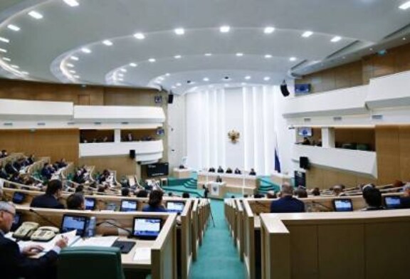 Парламентарии в США боятся диалога с российскими коллегами, заявили в СФ