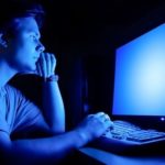 Простой способ снизить вред от экрана компьютера и телефона