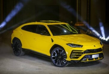 В Россию приехал суперкроссовер Lamborghini