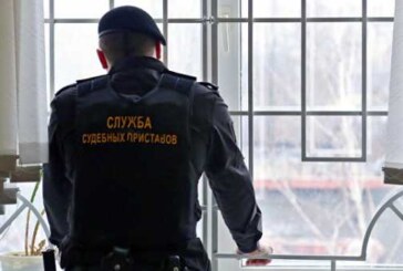 Новосибирские приставы нашли должника в мешке из-под картошки