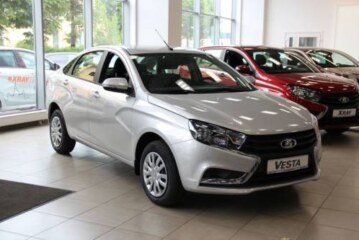 LADA Vesta исчезнет из автосалонов в мае: дилеры уже бьют тревогу