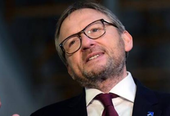 Титов заявил, что останется бизнес-омбудсменом