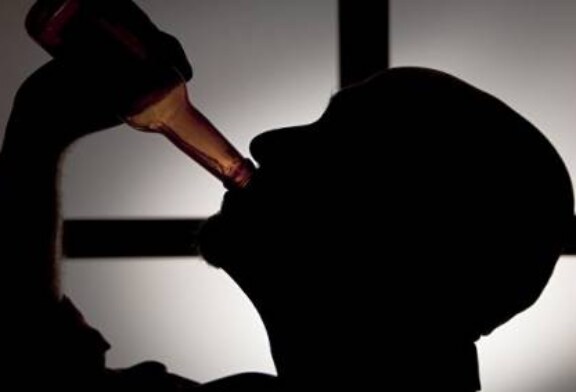Смерть в разлив: выявить суррогатный алкоголь становится все сложнее