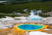 Америка перебросит на Украину миллионы «вулканических беженцев»