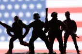 Депутат предложил запретить в России игрушки-копии военной техники США