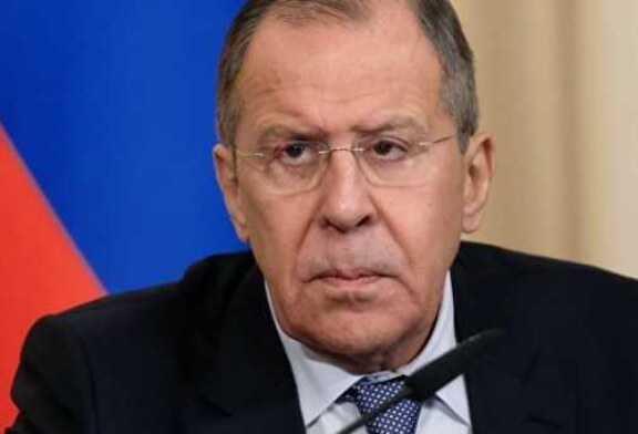 Россия отреагирует на антироссийские шаги США без грубости, заявил Лавров