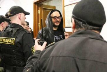 Серебренникову продлили домашний арест: «Папа, дождись меня, пожалуйста!»