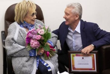 «Современнику» подарили личный транспорт