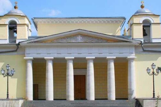 На Малой Лубянке в Москве реставрируют католический храм