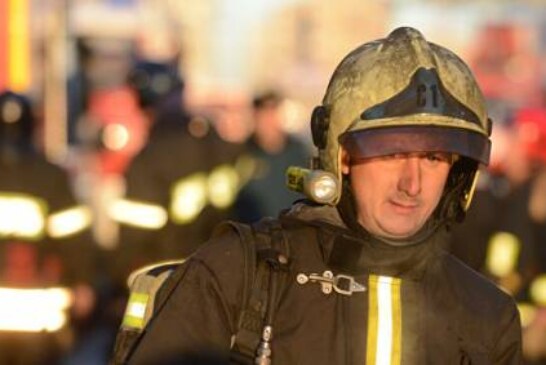 В Архангельске загорелся ТЦ «Фокус»