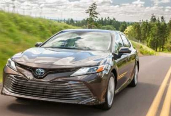 В России начались продажи новой Toyota Camry