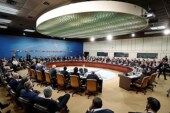 НАТО запускает в новый дом Россию
