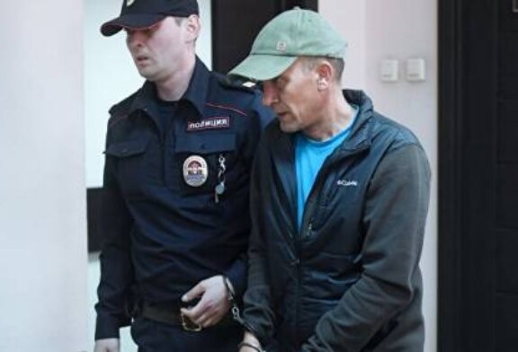 Полиция просит суд арестовать вандала, повредившего картину в Третьяковке