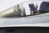 Летчик F-22 Дэйв Скалички: Перехватывать русских — это очень опасно