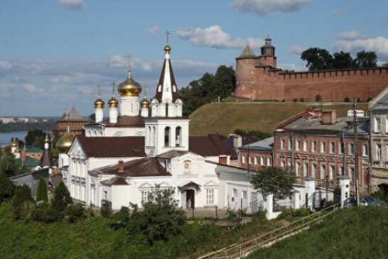 Ураган повредил кровлю на трех башнях Нижегородского кремля