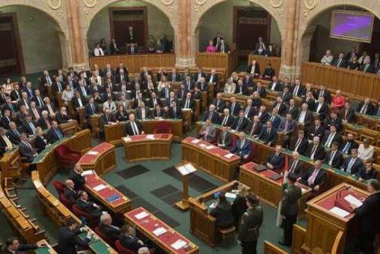 Венгерские парламентарии одобрили пакет законопроектов «Стоп Сорос»