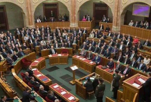 Венгерские парламентарии одобрили пакет законопроектов «Стоп Сорос»