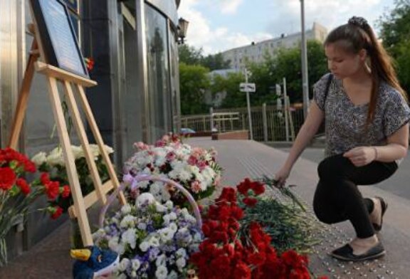 В Карелии почтили память погибших во время шторма на Сямозере детей