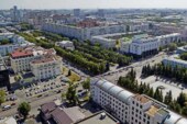 Специалисты обследуют дом в Челябинске, где взорвался газовый баллон