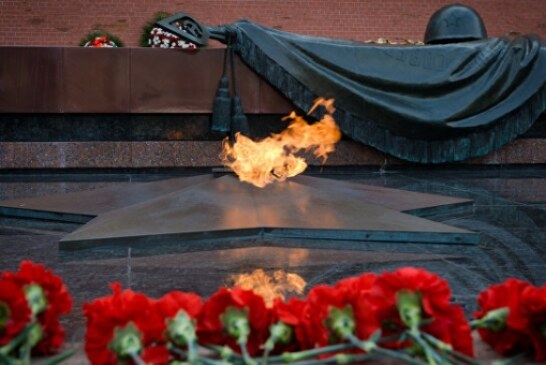 Путин 22 июня возложит венок к Могиле Неизвестного Солдата