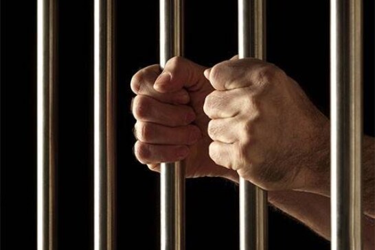 В Германии вынесен приговор фармацевту, разбавлявшему противораковые лекарства