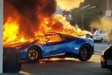 Редкий Lamborghini превратился в пепел за минуту по нелепой случайности