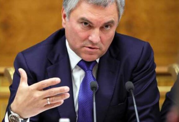 Власть ответила: Будете возмущаться, вообще без пенсий оставим