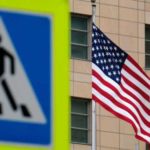 СМИ узнали про законопроект о снятии части санкций США с России