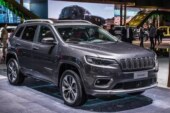 Зачем обновленному Jeep Cherokee 80 систем безопасности?