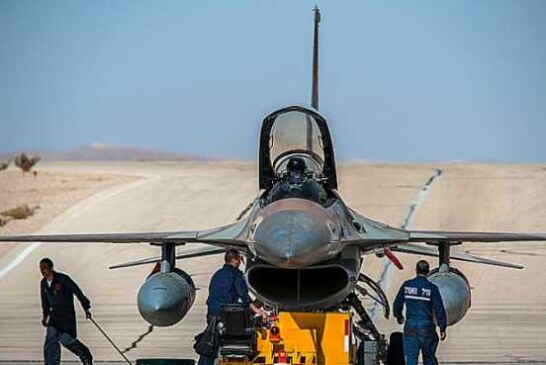 Воздушный бой с Израилем: F-15 и F-16 задавят русских массой