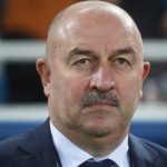 Черчесов рассказал, как футболисты должны отвечать за проступки