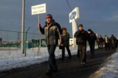Рабочие Ford во Всеволожске объявили бессрочную забастовку