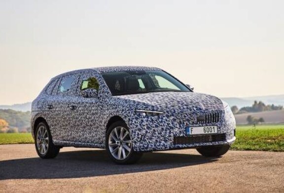 Skoda раскрыла интерьер нового хэтчбека Scala